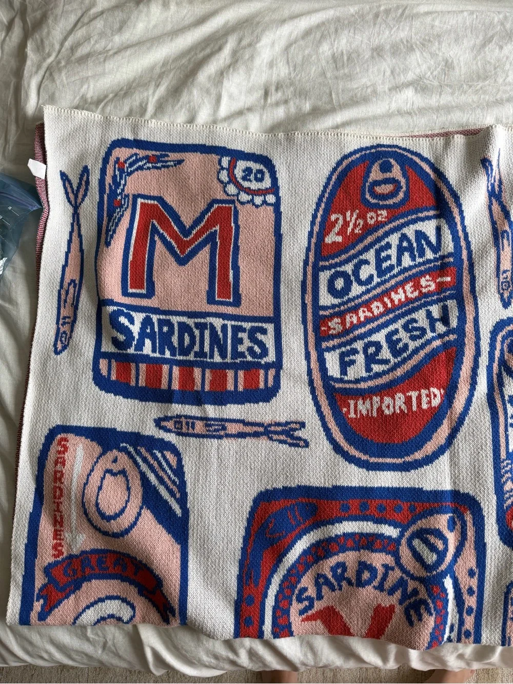 Calhoun & Co. Sardine Throw Blanket